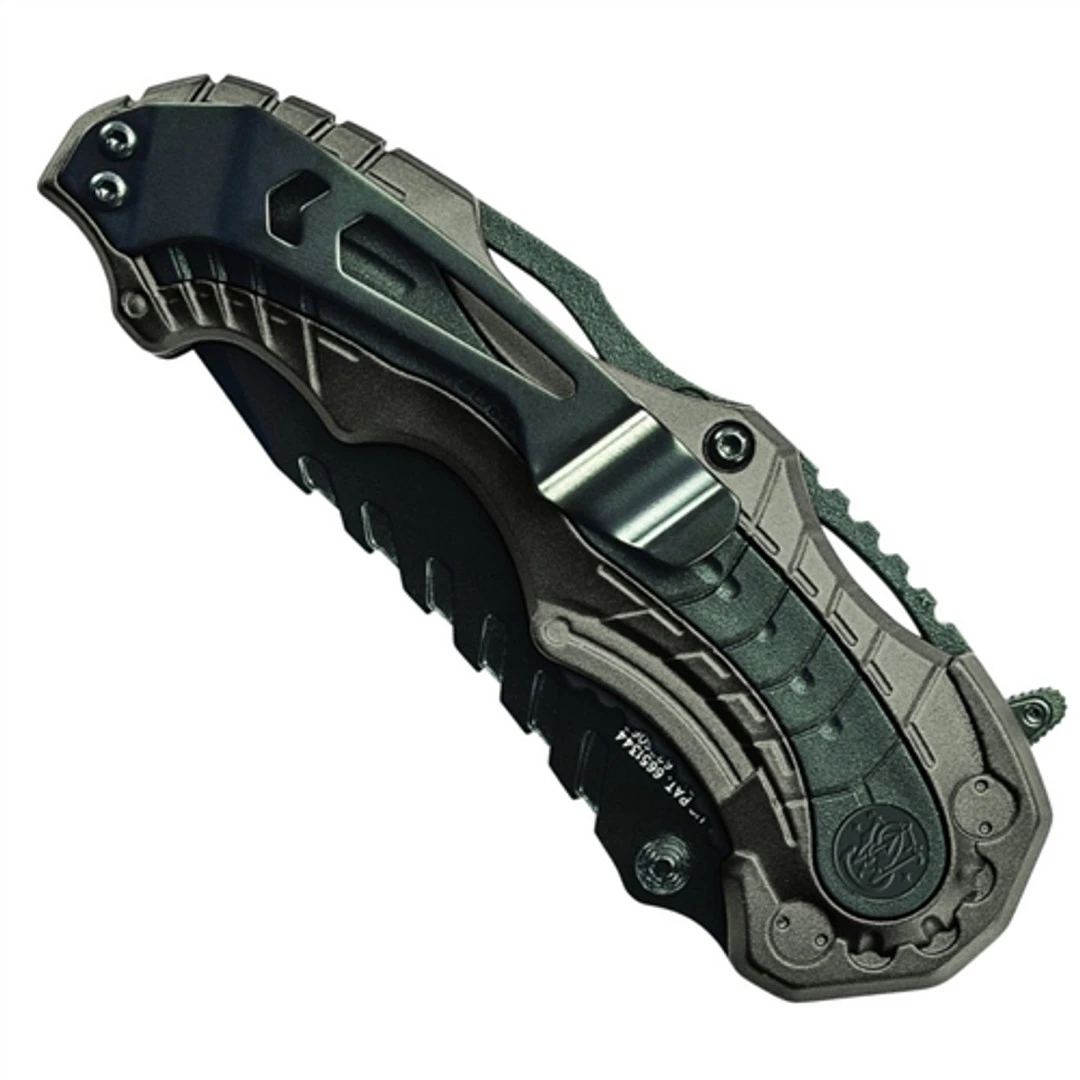 Smith & Wesson Grey MAGIC SWMP6 Spring Assist Knife, Black Plain Blade 4 Smith & Wesson Grey MAGIC SWMP6 Spring Assist Knife, Black Plain Blade - Image 2